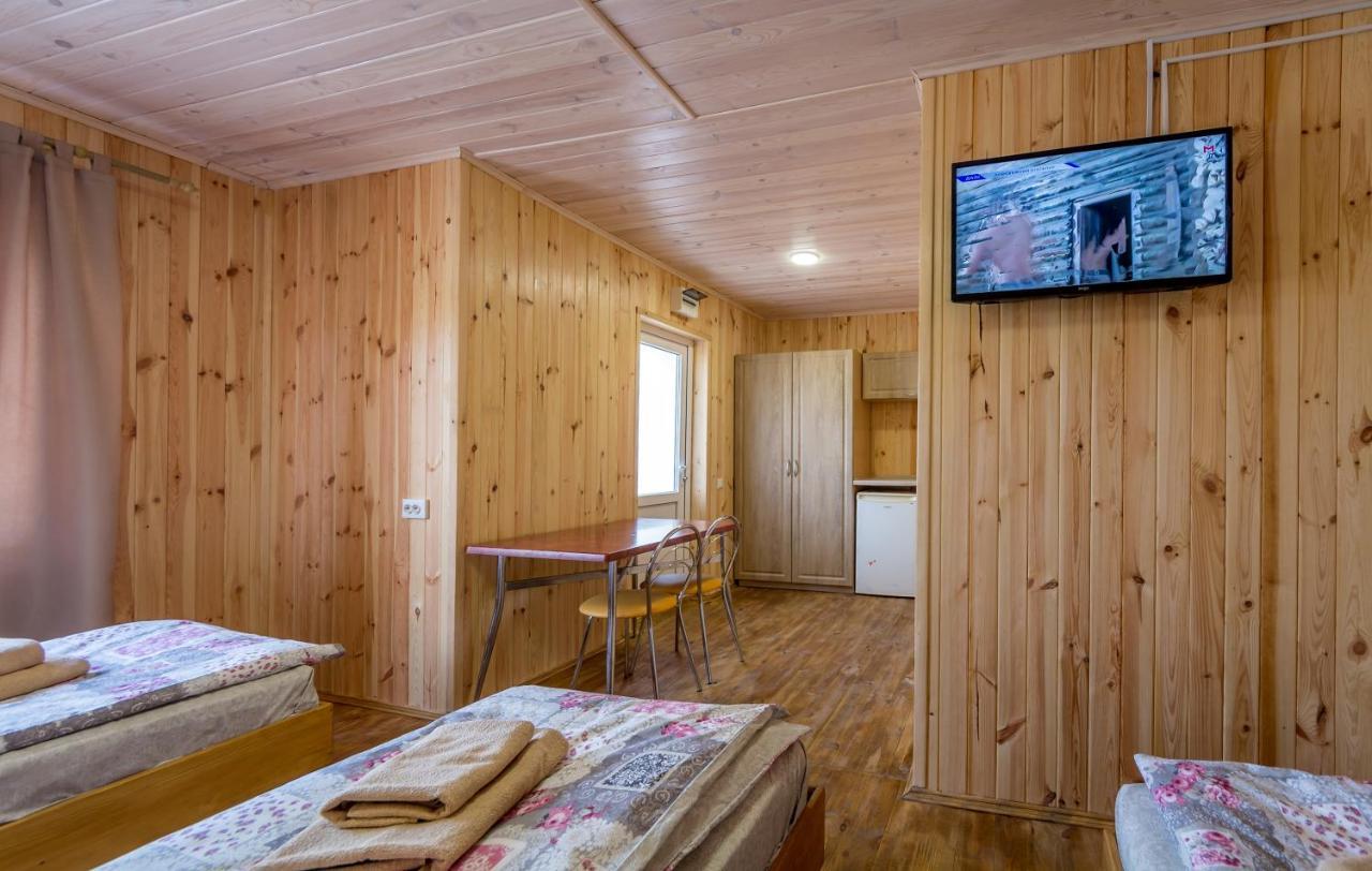 Liman Park Eco Hotel Stara Zbur'yivka Extérieur photo
