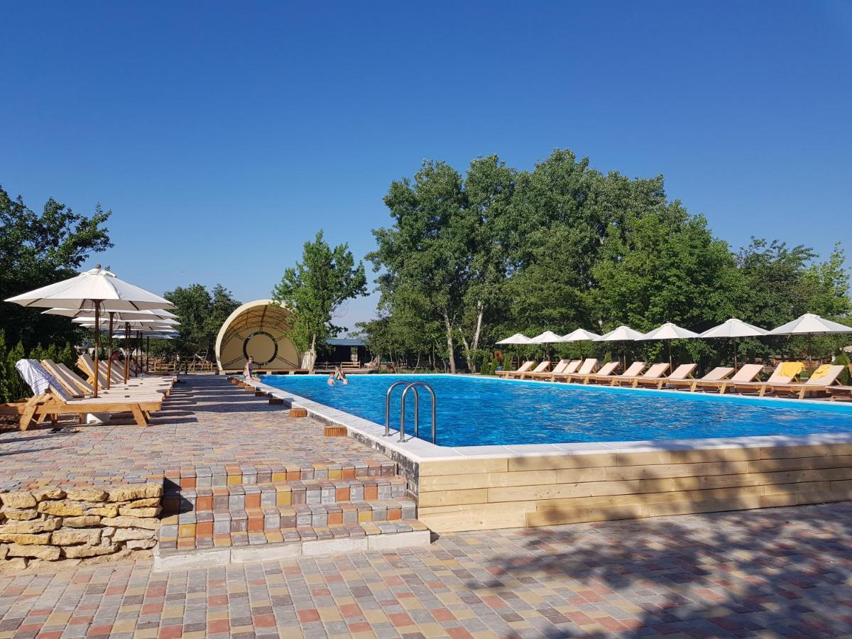 Liman Park Eco Hotel Stara Zbur'yivka Extérieur photo