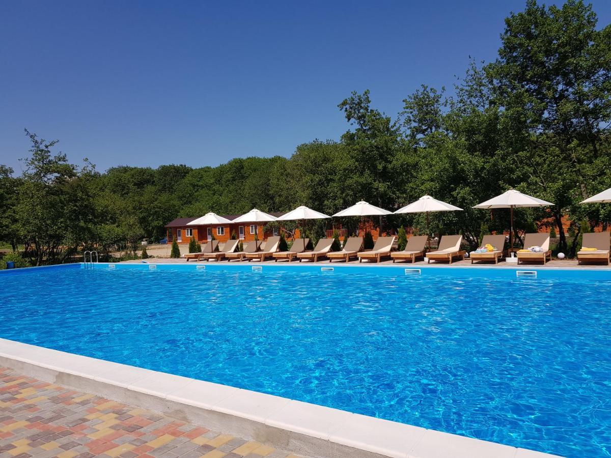 Liman Park Eco Hotel Stara Zbur'yivka Extérieur photo